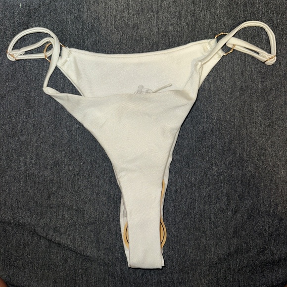 Miketai Cheeky Triangle Bikini Set - Size M - Picture 6 of 10